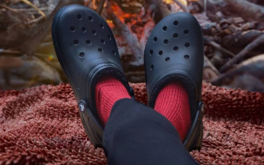 休闲鞋履品牌 Crocs 宣布将在 2030 年实现零碳排放目标