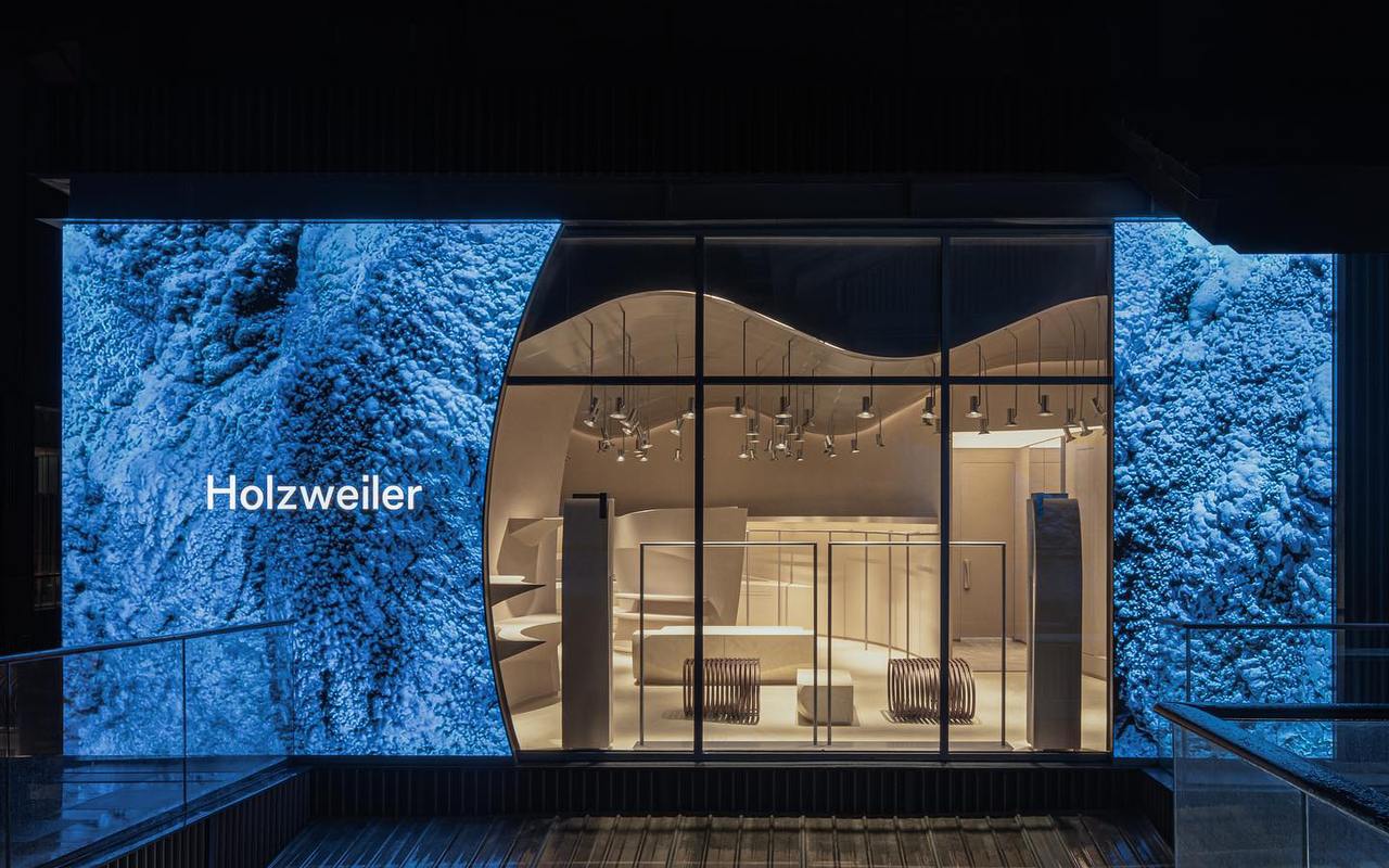 挪威时尚品牌「Holzweiler」于成都开设中国首店