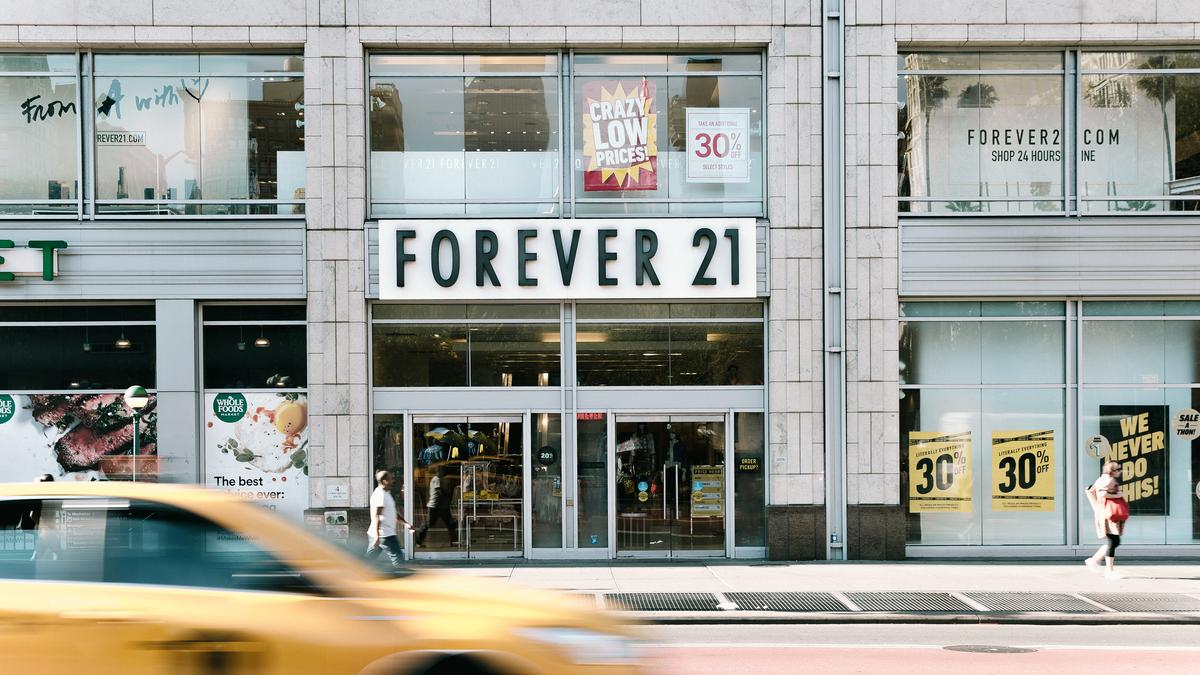 Forever21 母公司 Authentic Brands 递交招股说明书，IPO 估值预计超 100 亿美元