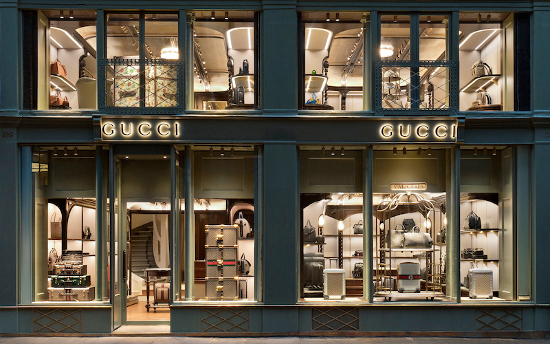 Gucci 在巴黎开设首家独立箱包门店，继续强化其在旅行领域的地位