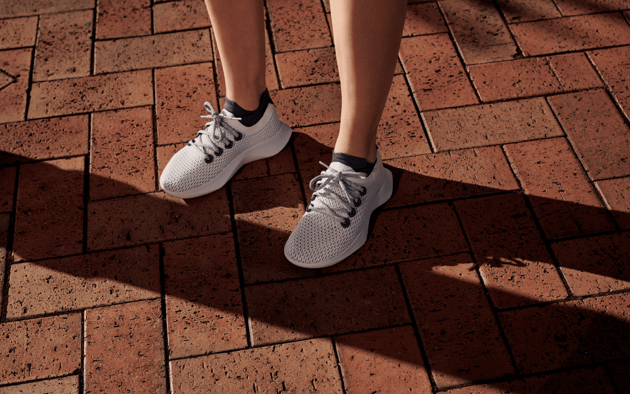 allbirds 公布 2021 年 q4 及全年财报,线下零售